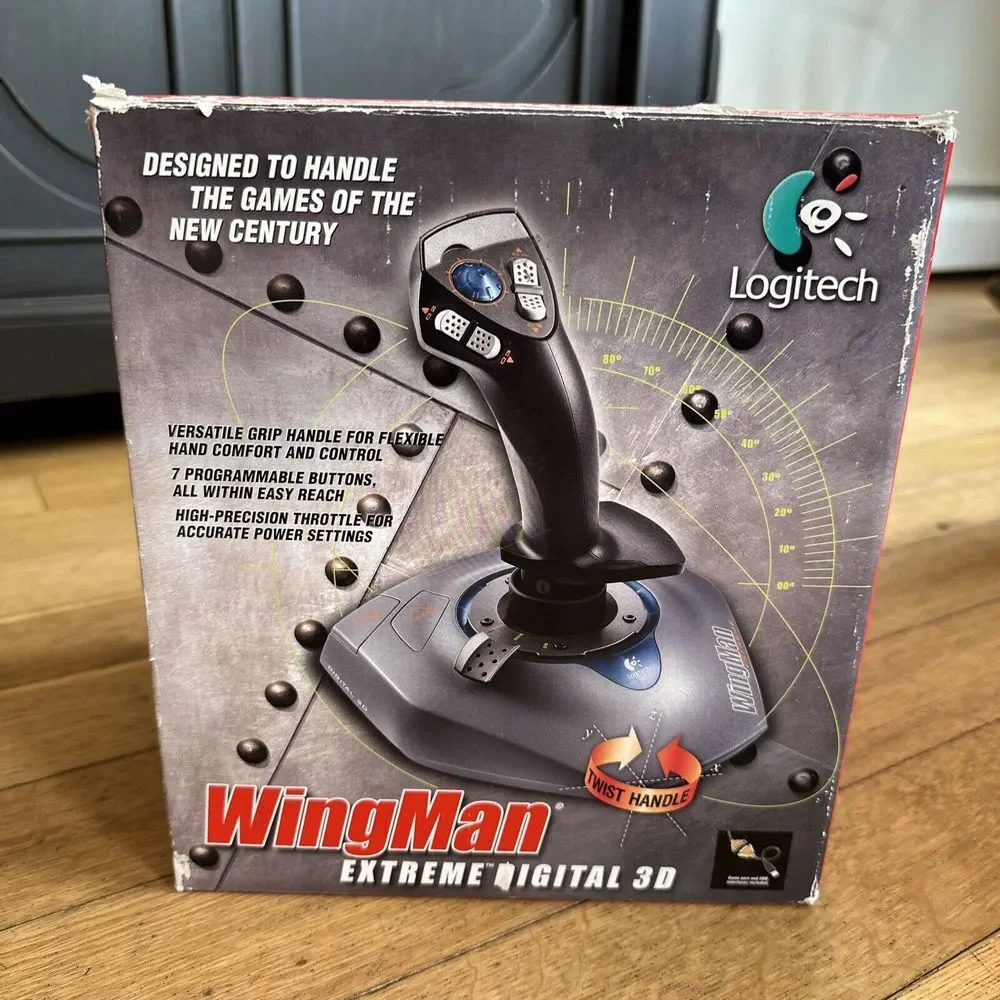 Logitech Wingman Extreme Digital 3D Video Games Controller J-ZA10‎
